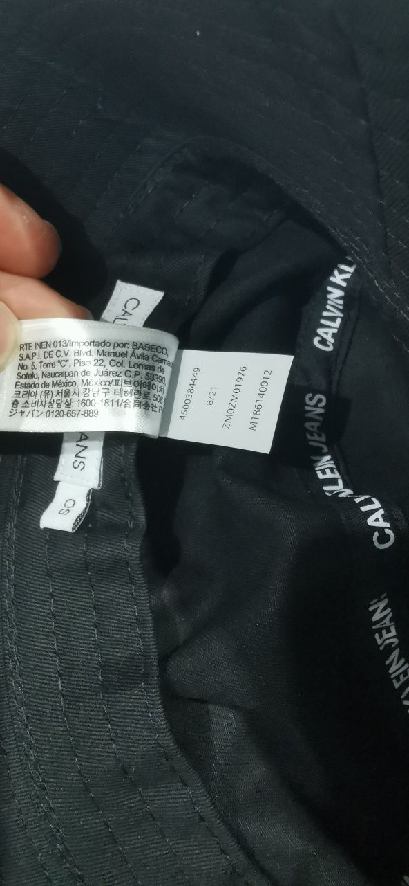 Шапка Calvin Klein