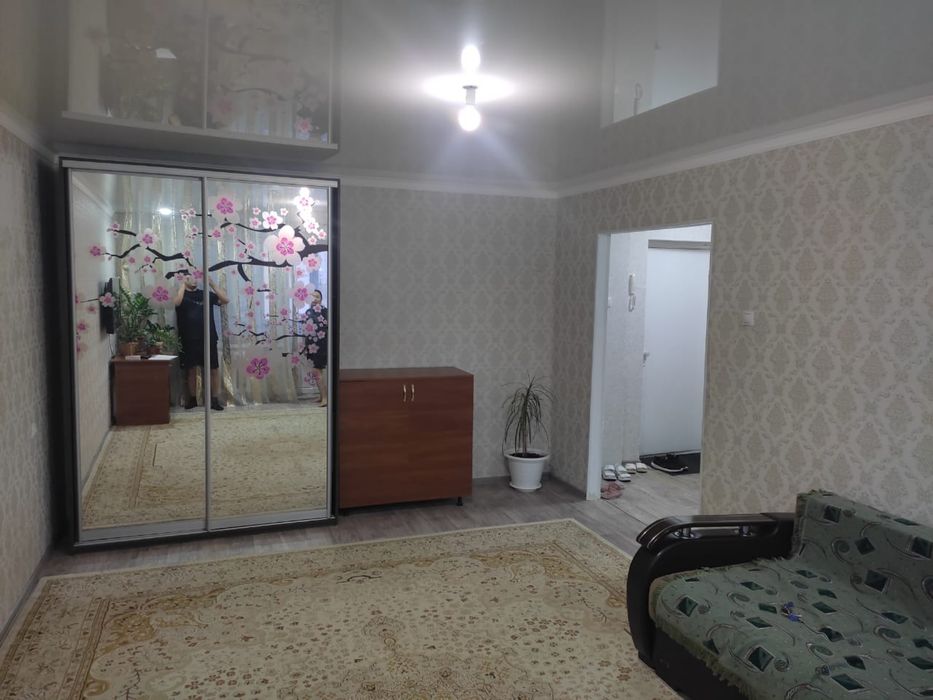 Сдам 1 ком кв в 7 мкр