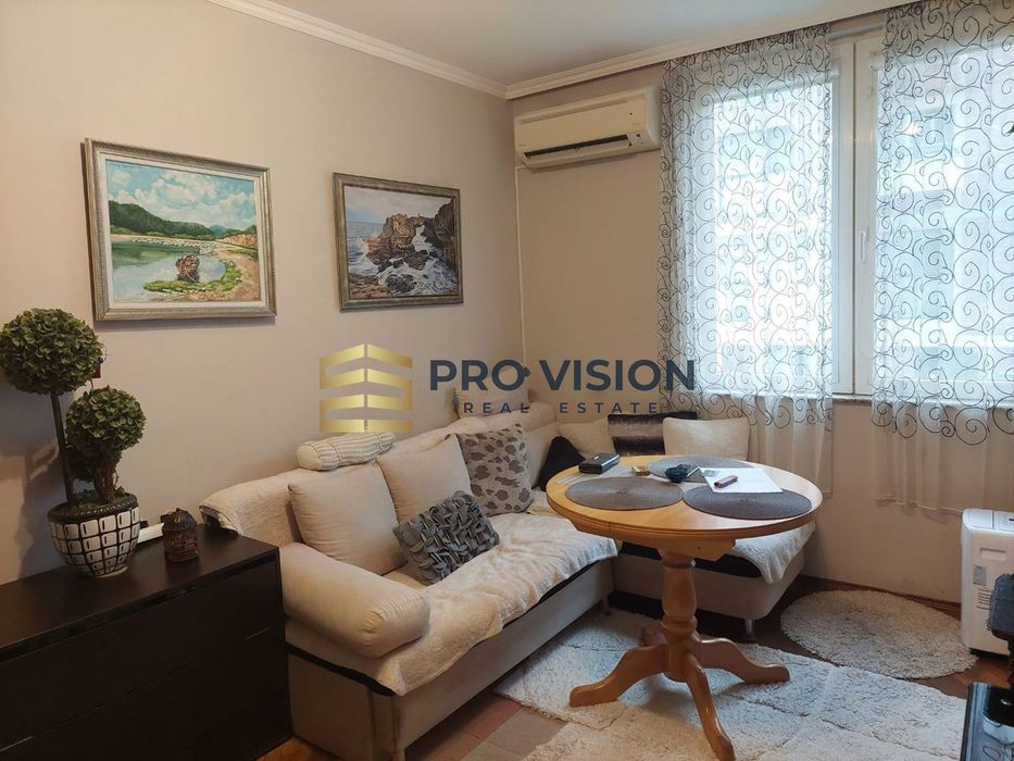 Инвестиционен имот на ТОП ЛОКАЦИЯ до Община Варна