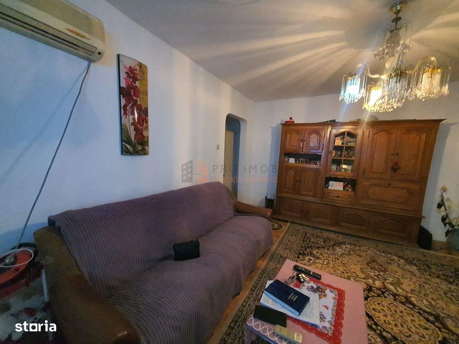 Apartament 2 camere conf 1 semidecomandat zona Brosteni