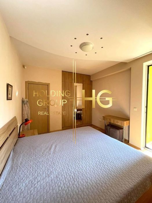 Продава се Тристаен апартамент в Варна, Бриз - 120 кв.м за 1959 €/кв.м - Снимка #8