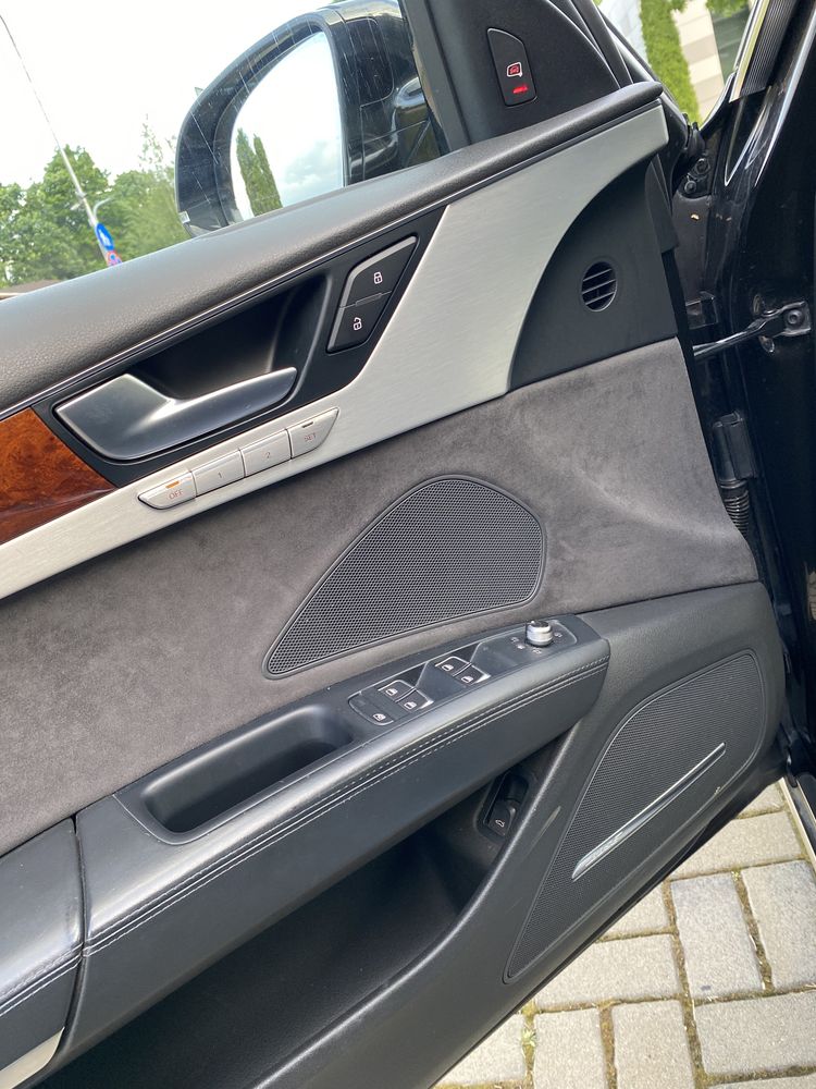 Audi A8 unic proprietar
