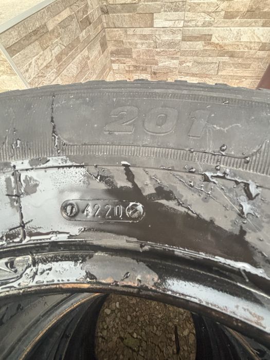 215 75 15 C dot 4220