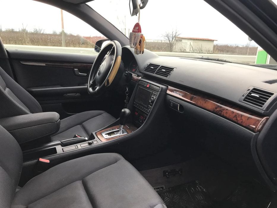 2.5 TDI Audi A4 - 550 EURO !! QUATTRO automat ! 4x4