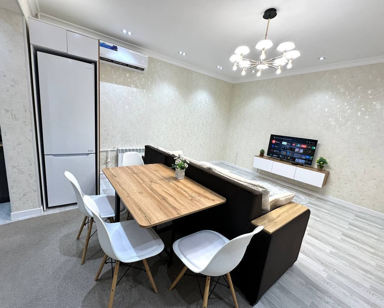 Продается 1в2 ком квартира, ЖК Дархан, ор-р:Академия Вооружен.Сил,45м²