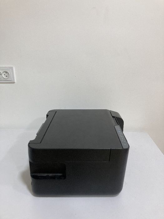 Rangli printer epson sotiladi