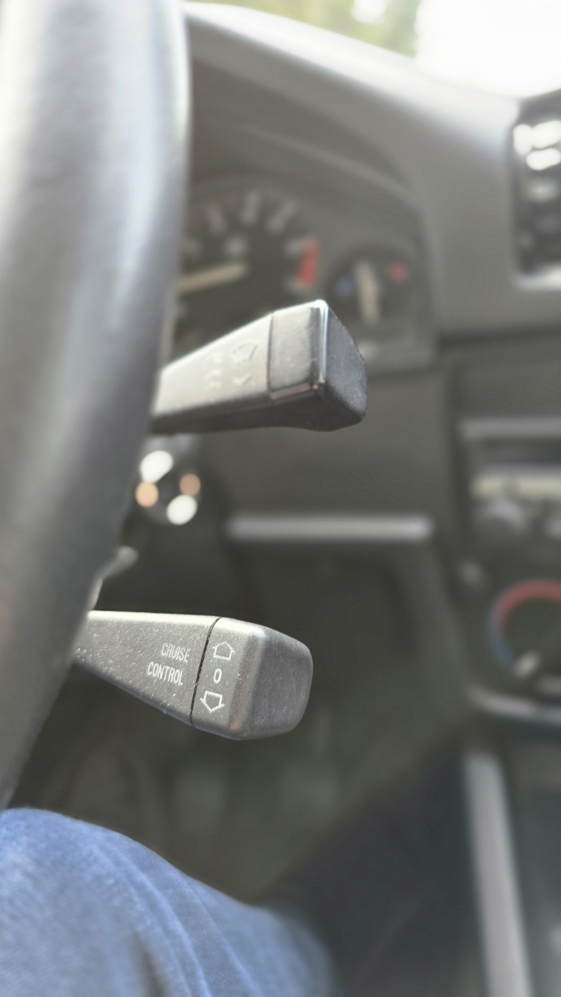 BMW 318i E30 coupe de vânzare – Clasic bine întreținut