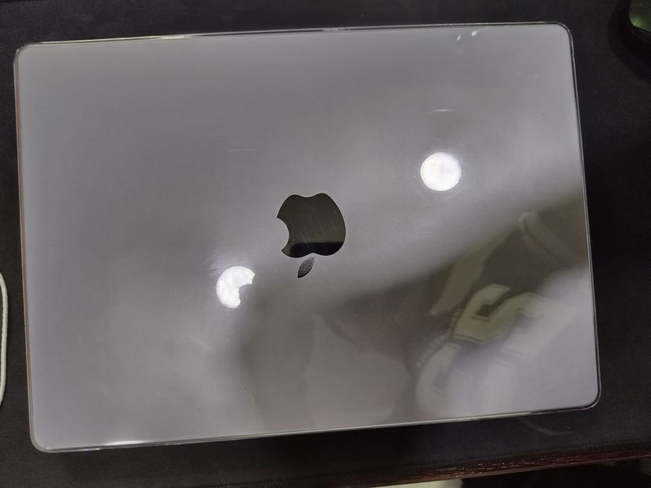 MacBook Pro 14 M3 8/1tb bonus mishka klaviaturasi