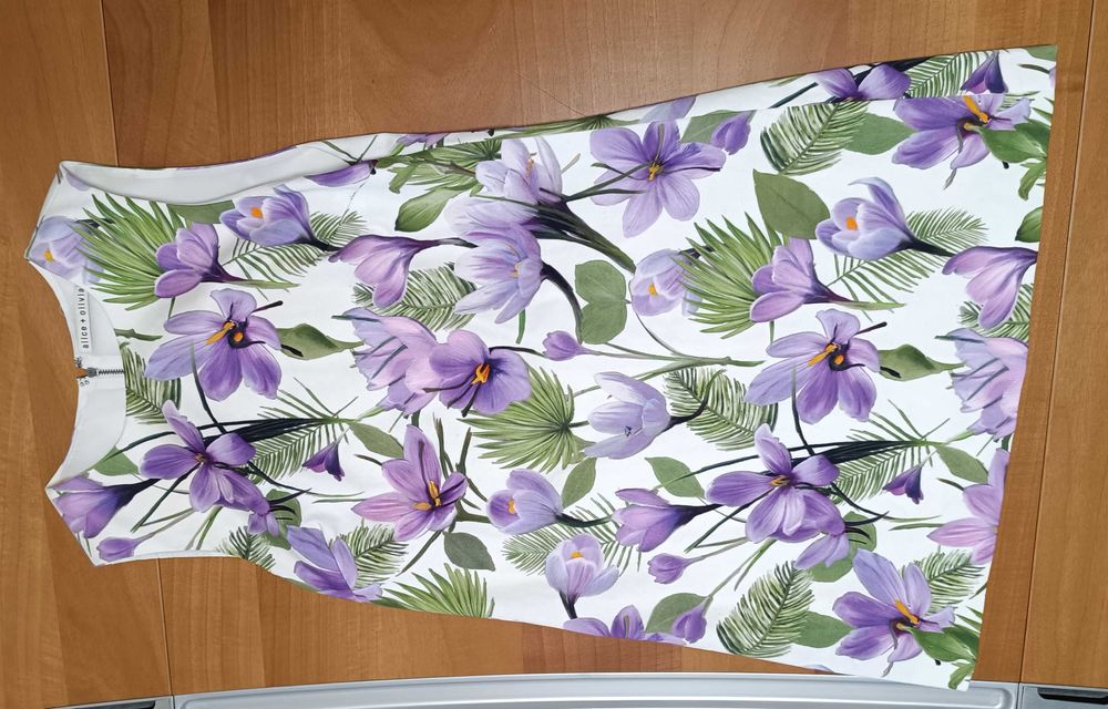 Alice + Olivia-Като Нова