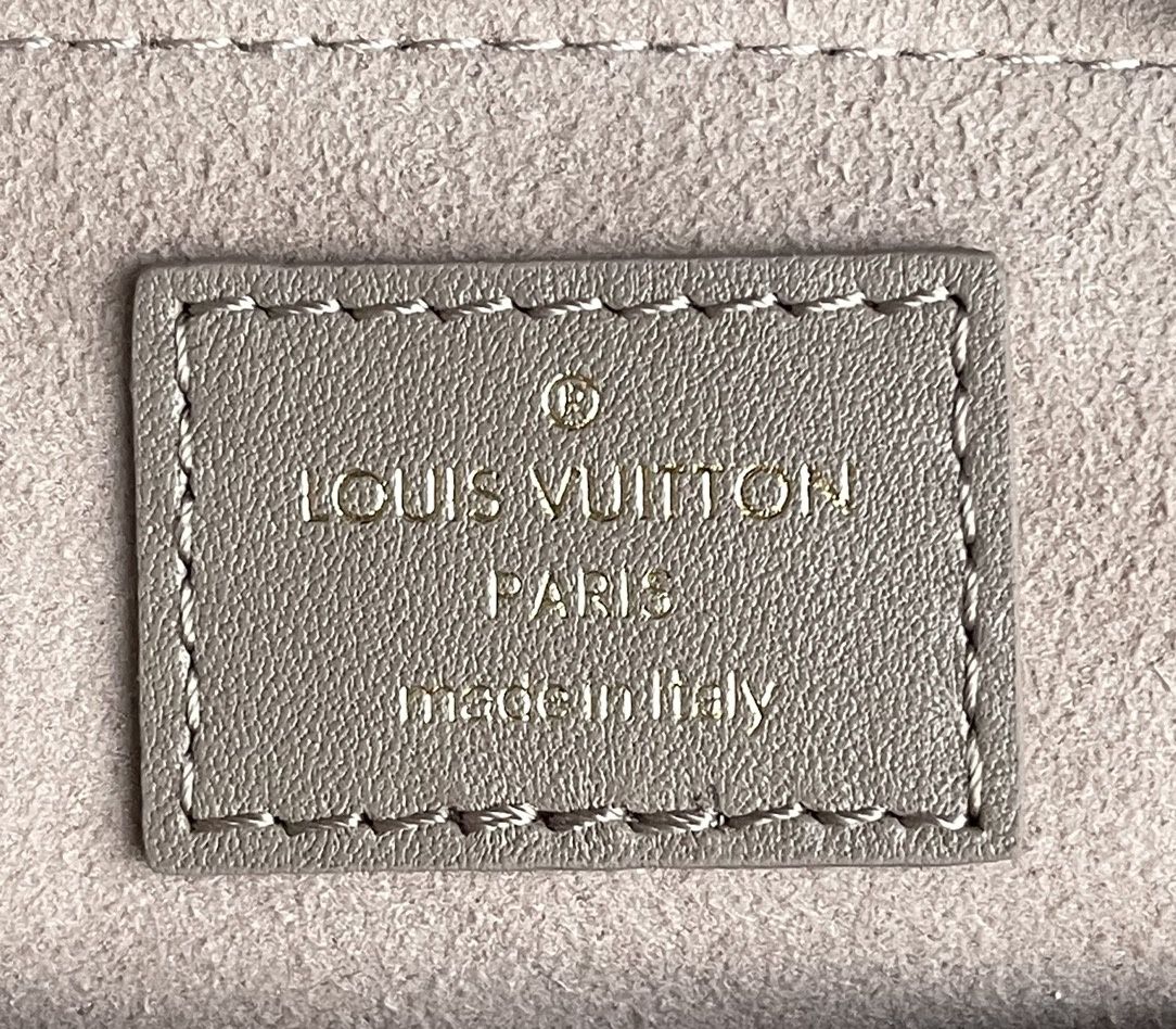Geanta Louis Vuitton New Wave 24cm, Premium