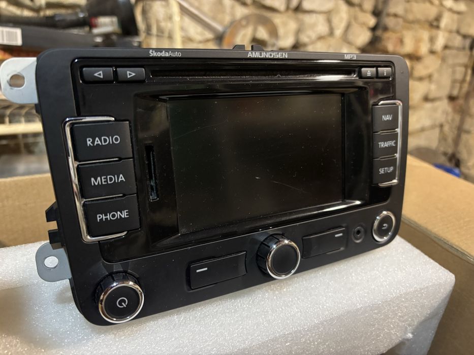 Skoda Медия Навигация RNS 310