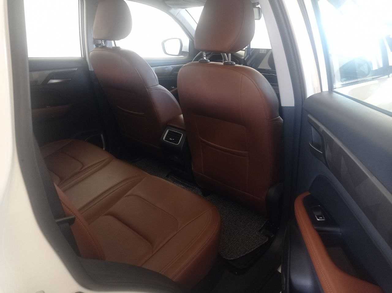 Geely X6 PRO Сотилади