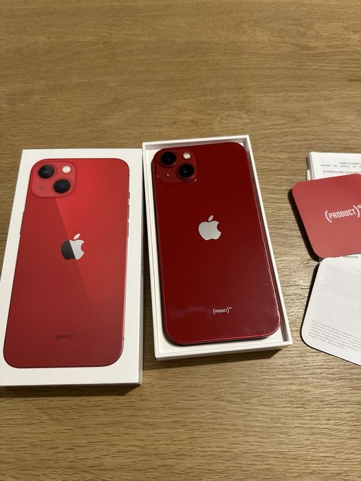 Продавам Iphone 13 red