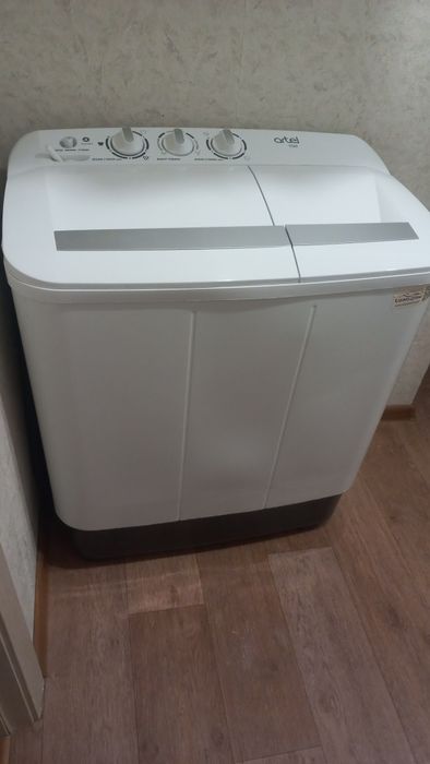 Продам стиральную машину полуавтомат ТС 60