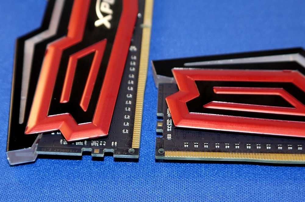 ADATA XPG Spectrix D40 DDR4, 2400MHz, CL16, 2x8GB