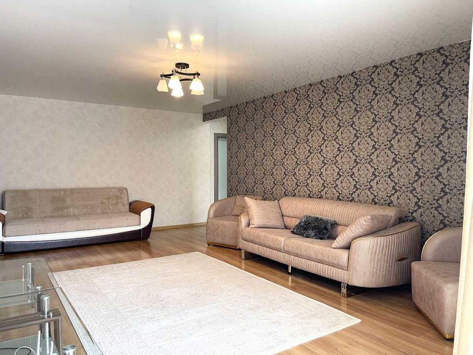 Дава се под наем Двустаен апартамент в София, Младост 3 - 90 кв.м за 400 € - Снимка #2