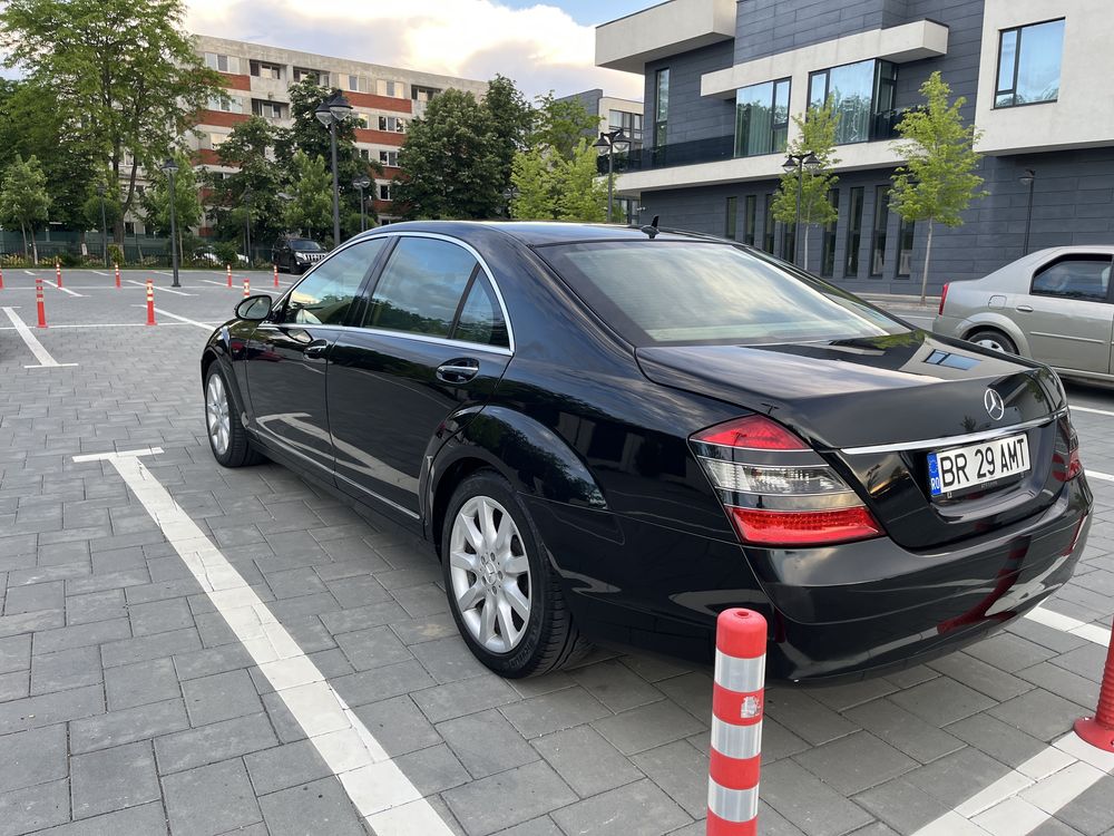 Vand/schimb Mercedes-Benz S-Class V221 model prezidential
