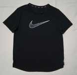 Nike DRI-FIT Swoosh Tee оригинална тениска ръст 146-156см Найк спорт