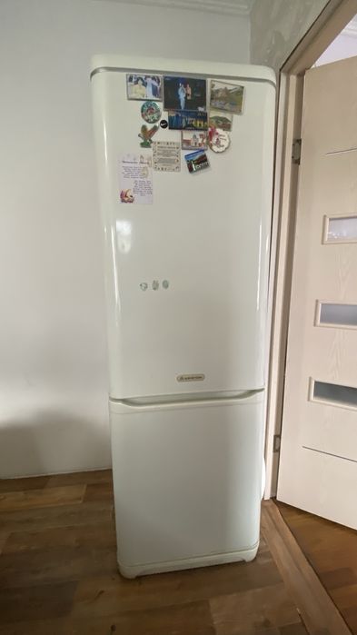 Холодильник в хорошем состоянии