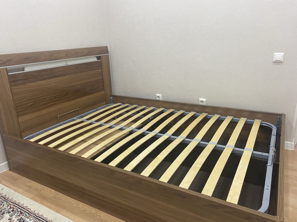 Кровать продается