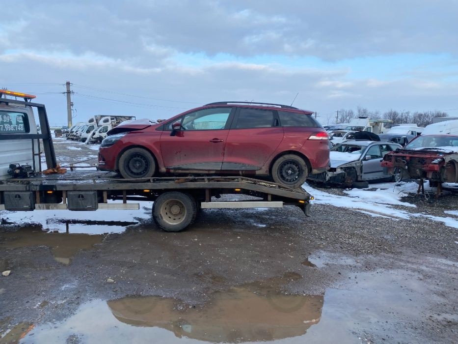 Dezmembrari Clio 4 pompa benzina Renault Clio 4 2018 break 1.2