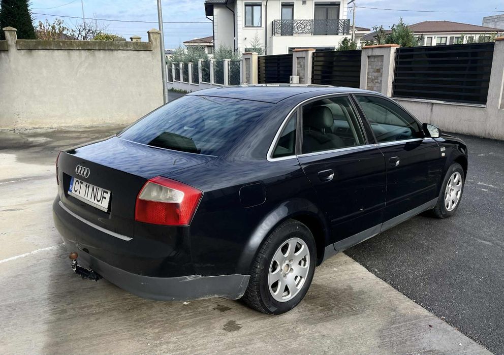 Vând Audi A4 b6 1.9 diesel 131cp