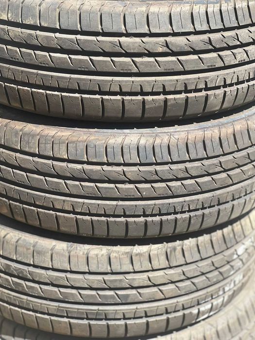 Летни гуми 225 60 18 Kumho Crugen DOT 1322 Чисто нови