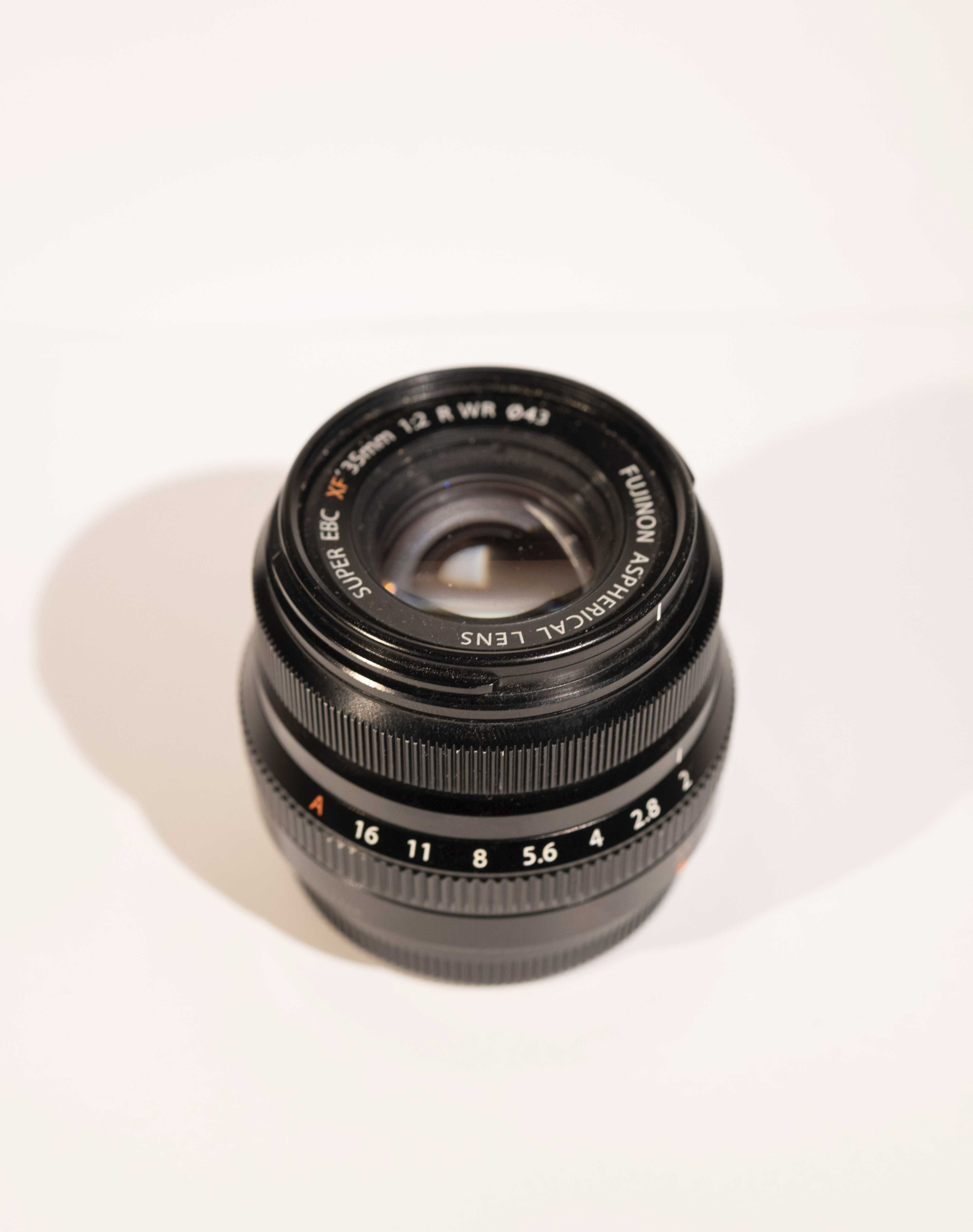 Обектив Fujifilm Fujinon 35mm f/2 R WR