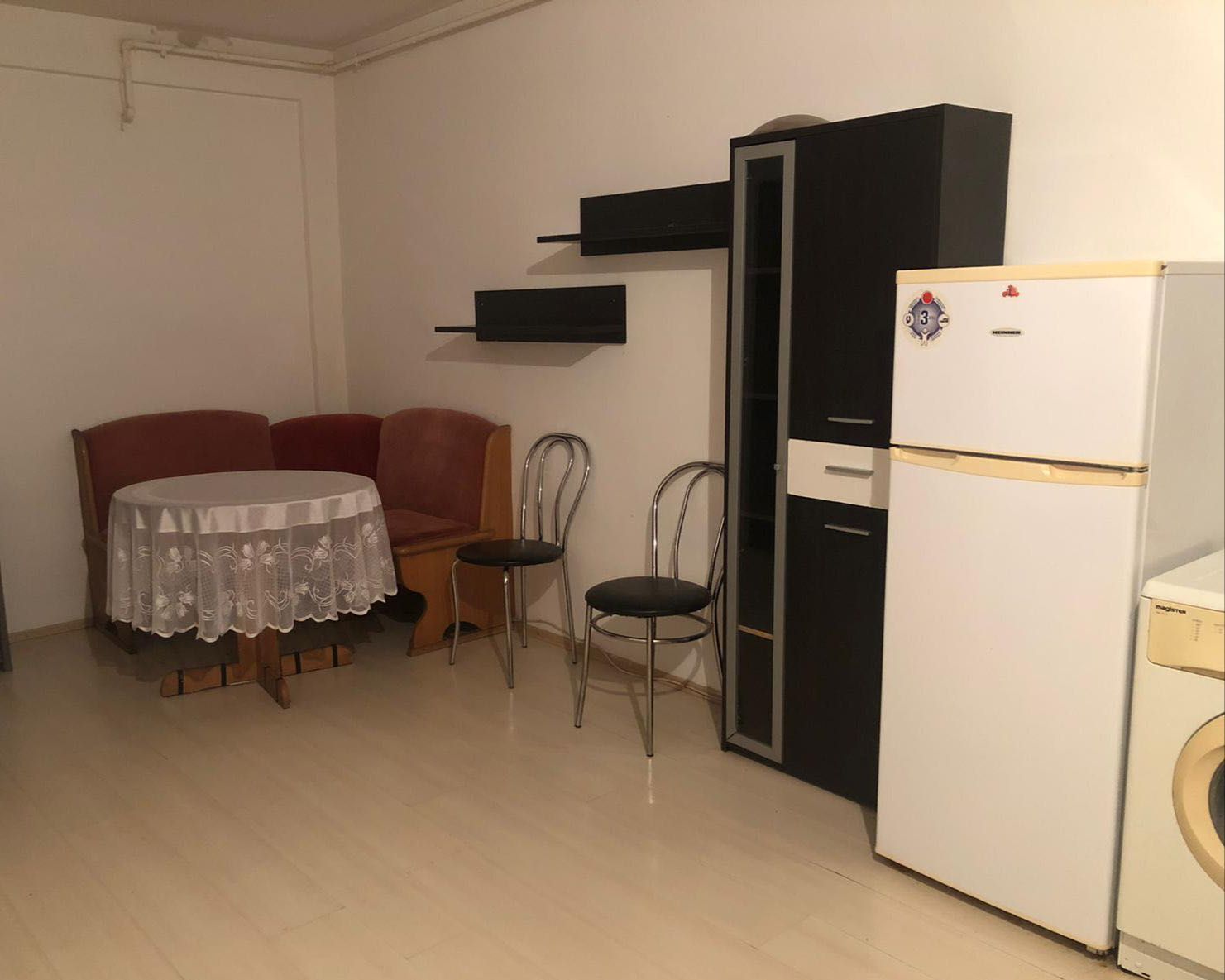 Închiriez apartament Untold