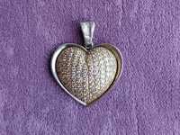 златен медальон с камъни- сърце- 14 карата- 585- Ново