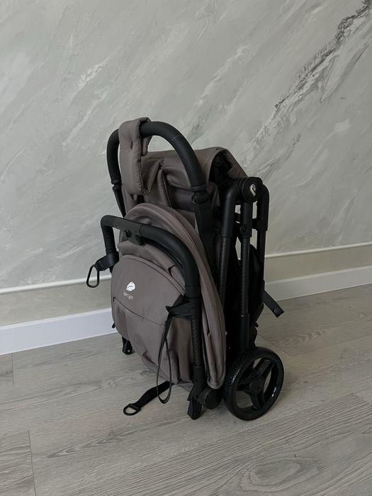 Коляска Pituso Pera с рождения 6 кг