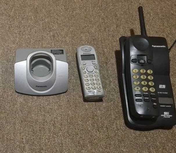Стационарные телефоны PANASONIC