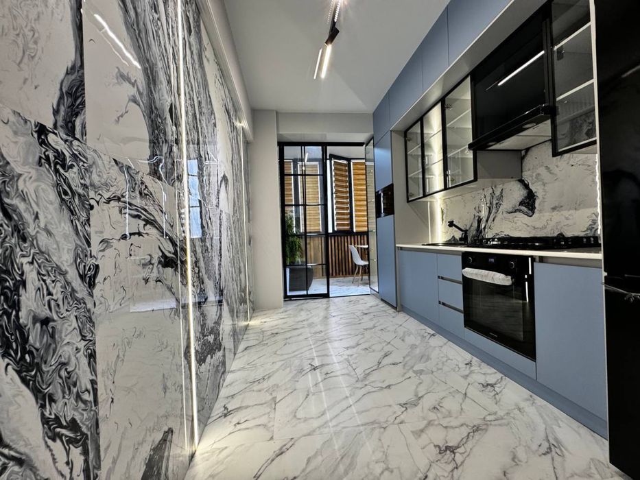 Продаётся КВАРТИРА 3/9/10 на 83м2 Ор-р: улица Ойбек, Шохмедцентр