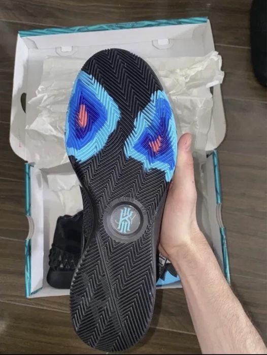 Nike Kyrie Hybrid S1 Black