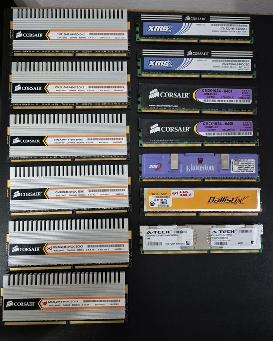 DDR2 (Corsair XMS2, Kingston, Crucial)