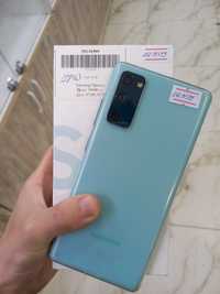 Телефон Samsung Galaxy S20FE