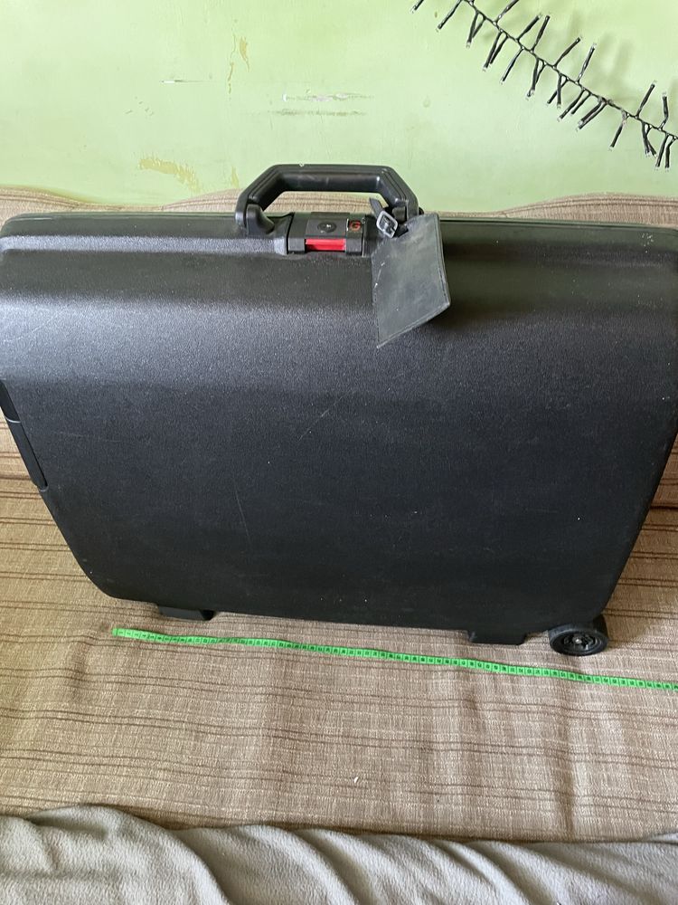 Марков куфар Samsonite Belgium