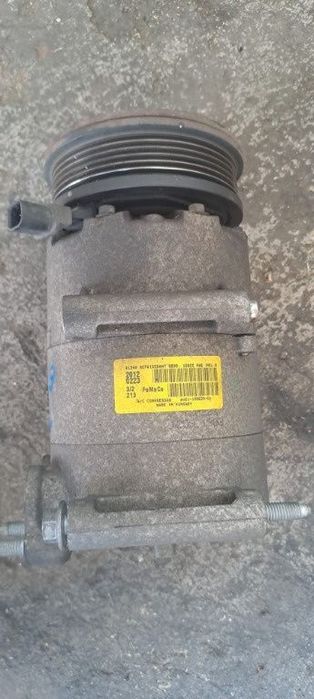 Compresor AC clima Ford Focus 3 2012 HATCHBACK 1.6 i JQDB JQDA 150hp