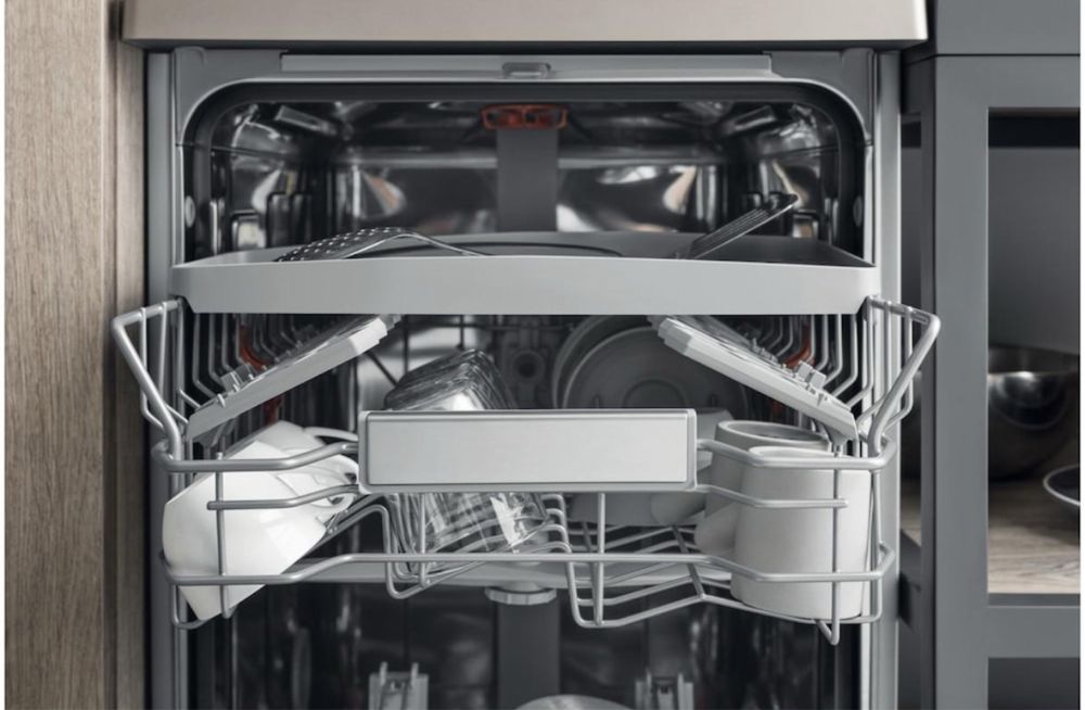 Masina de spalat vase hotpoint ariston