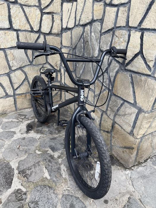 Bicicleta Bmx jumper Mongoose foaie și pinion mic roti 20”