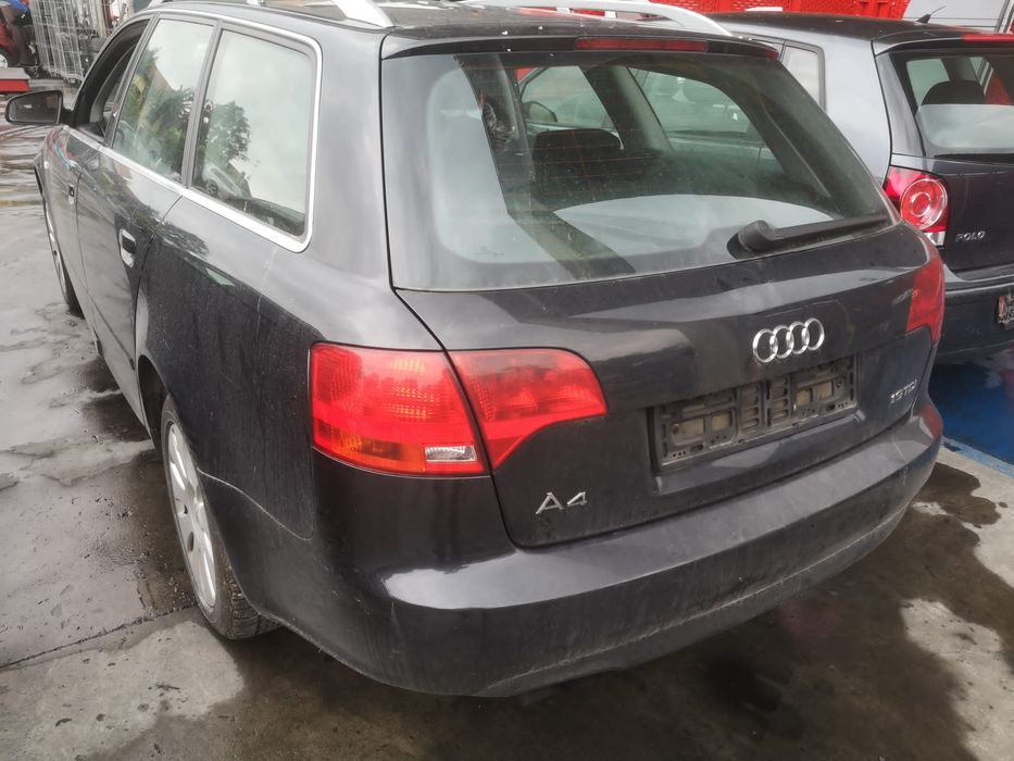 Dezmembrez audi a4 b7
