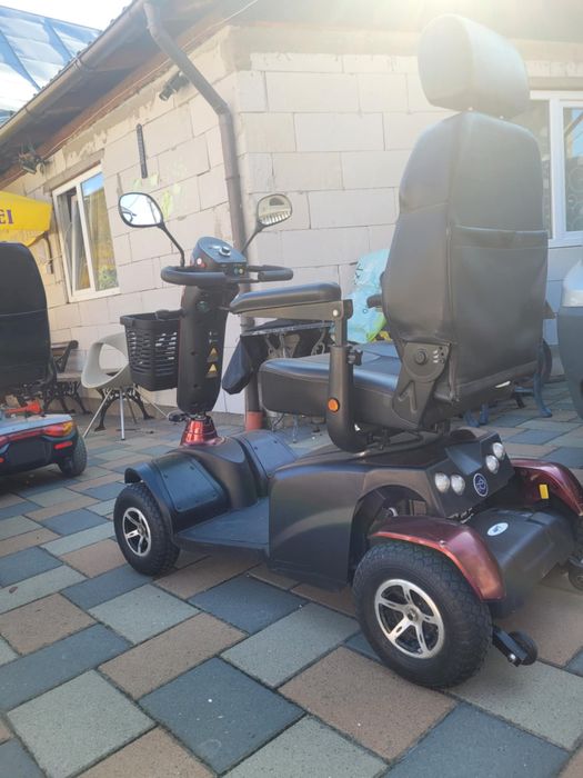 Vand caricioare Electrice