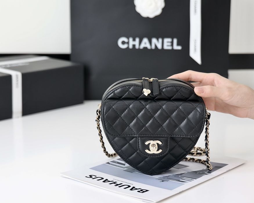 Geanta Chanel Love 18cm, Premium
