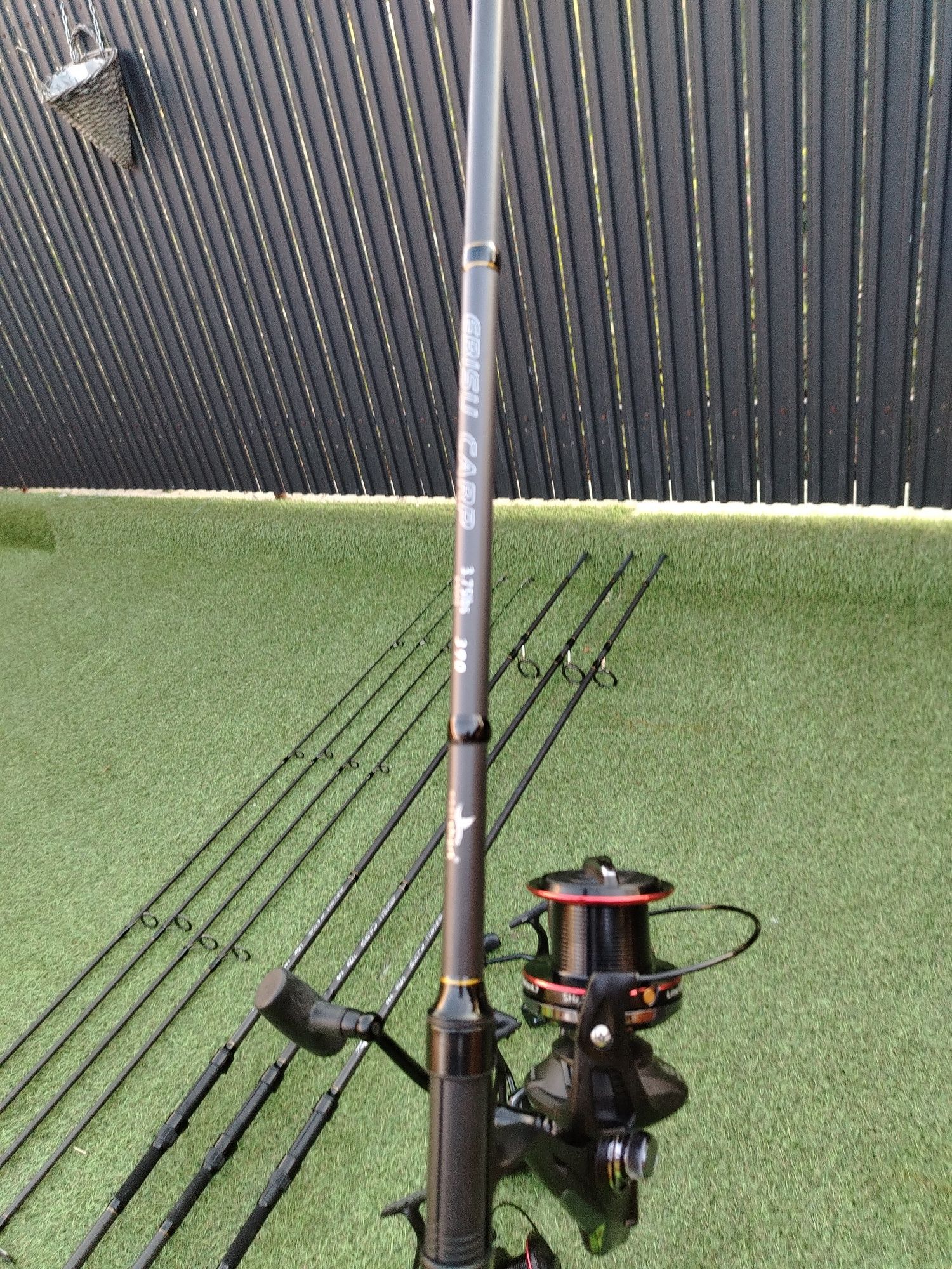 SET 3 Lansete  EBISU CARP 3.90 m 3.75 Lbs 2 trons  + 3 Eastshark 12000