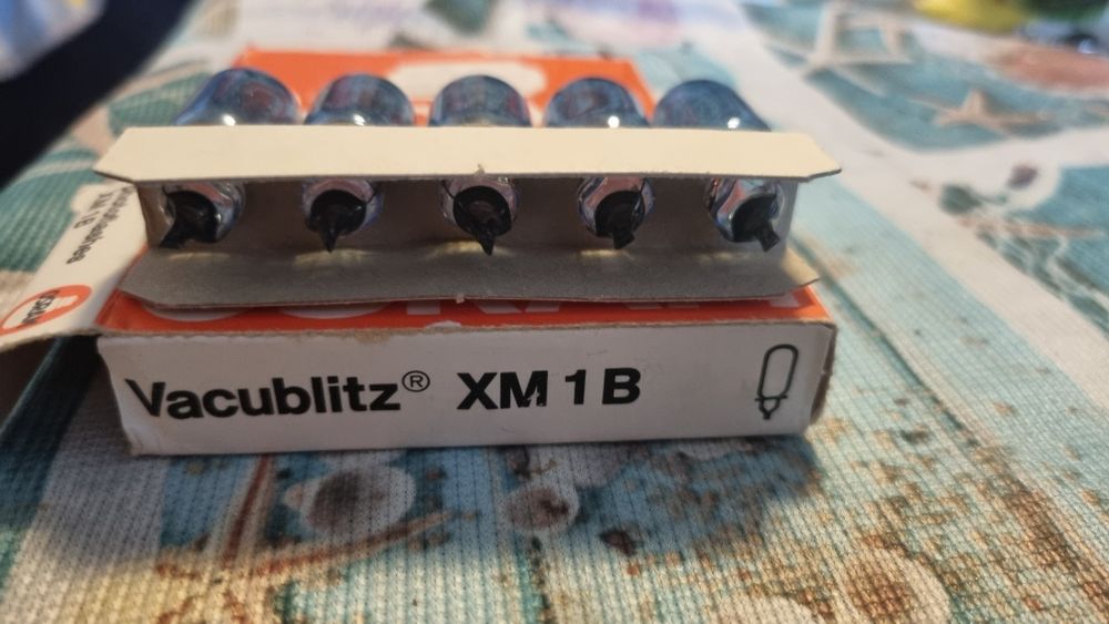 Лампи за стари фотоапарати