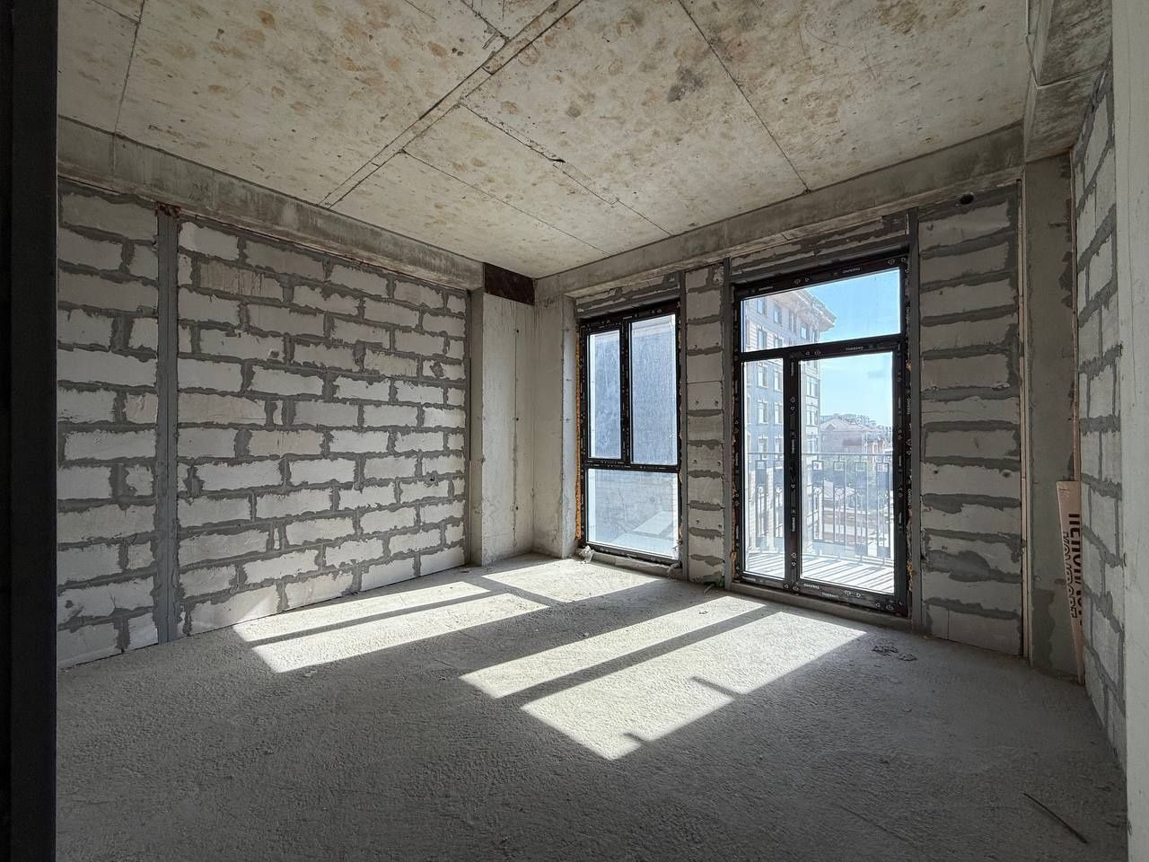 Продам 2в3/5/14 72м2 в ЖК Skyline Towers, ор-р: ул. Катта мирабад