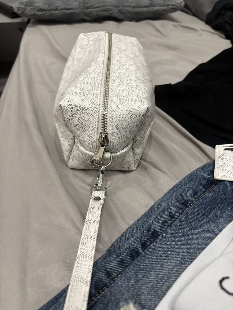 Goyard чантичка (clutch bag)