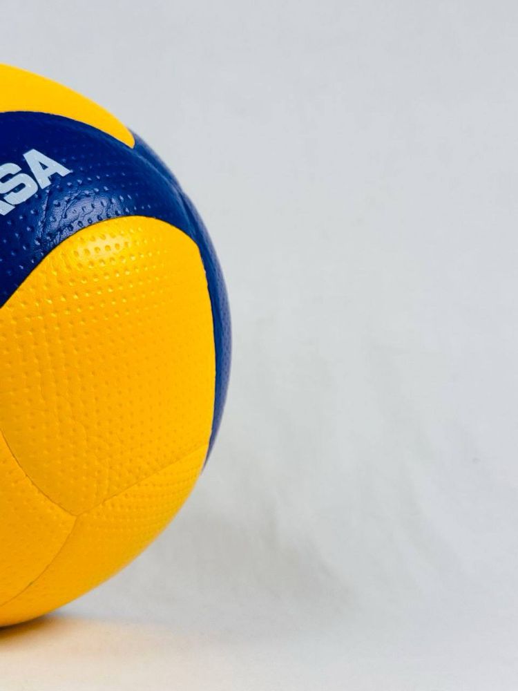 Волейбольный мяч Mikasa v200w v300w