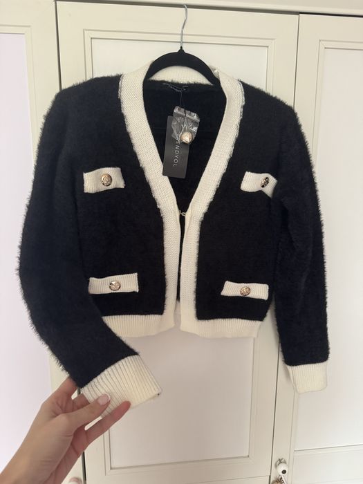 Love moschino спортен комплект Max Mara дрехи