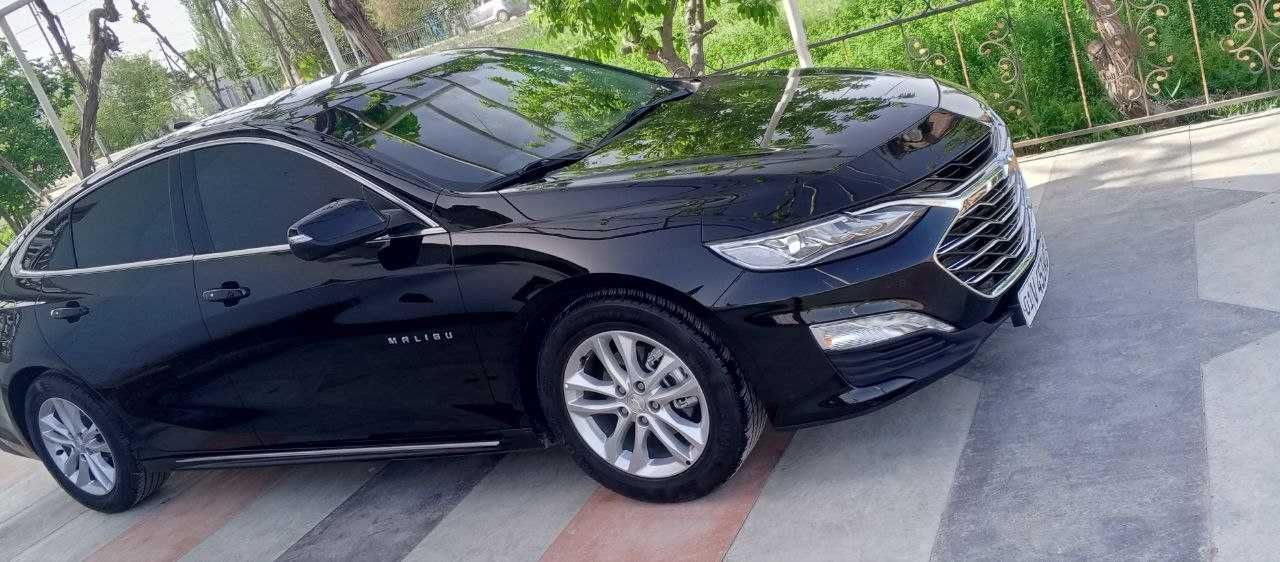 MALIBU 2 2.4 sotiladi